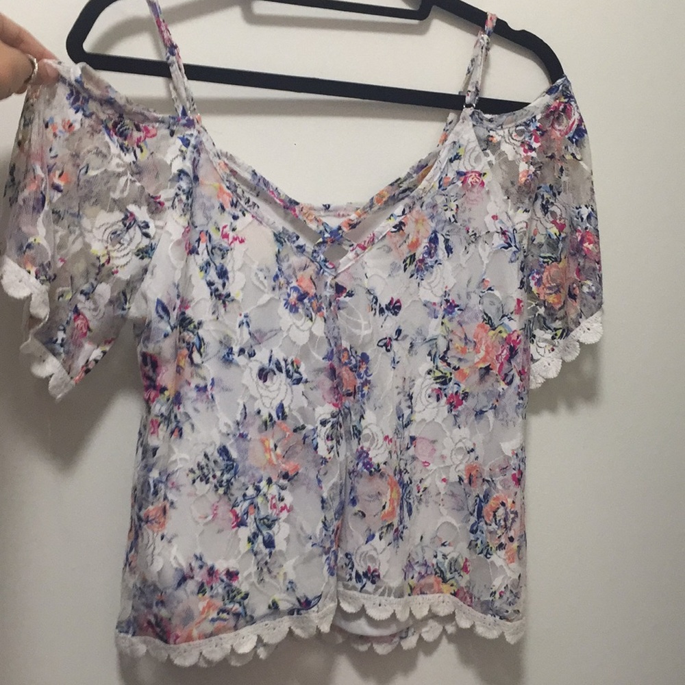 Off the shoulder colorful shirt cute summer cropto